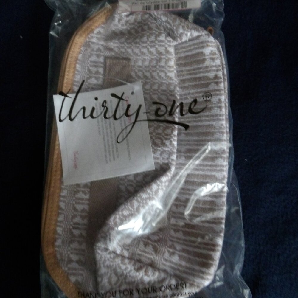 Thirty-One Gifts Canyon Weave Expanding Travel Case